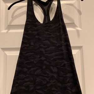 Lululemon tank top